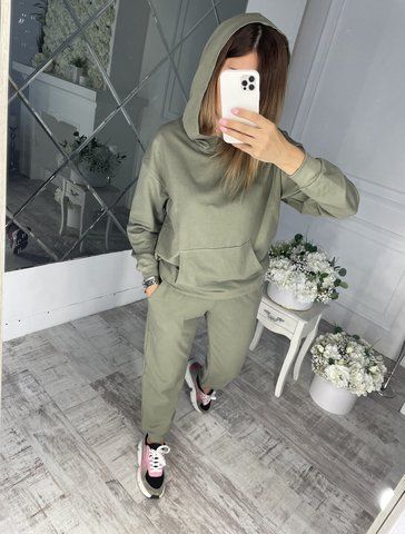 Стильный женский спортивный костюм 1666737013 фото